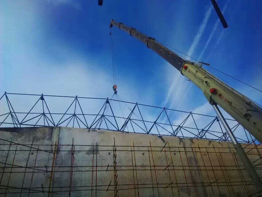 西昌食堂网架结构工程